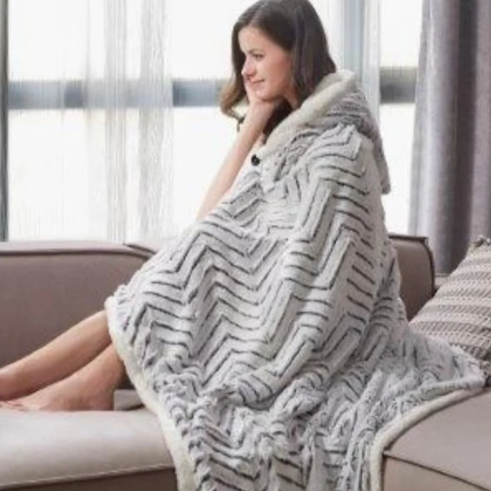NWT Regal Comfort Chevron Granite Wearable Faux Sherpa Throw One Size